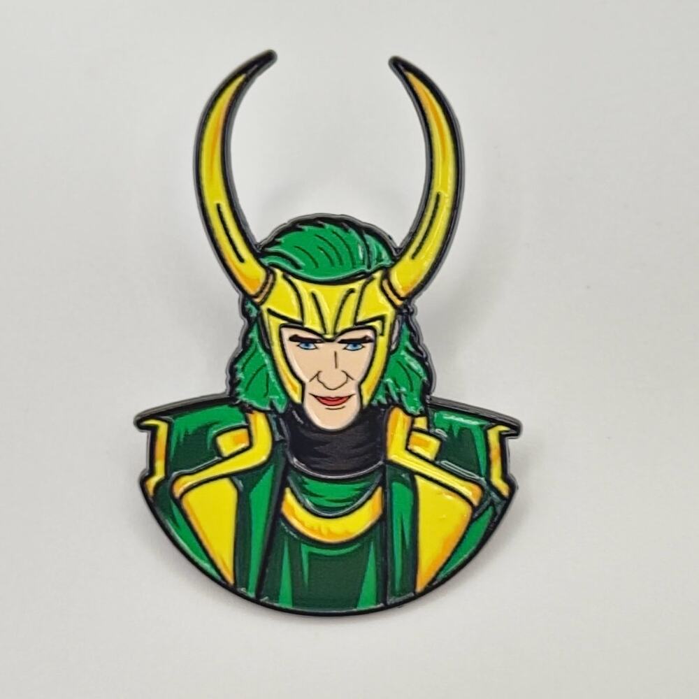 Marvel Villain Loki Brooch in His Green & Gold Helmet & Costume